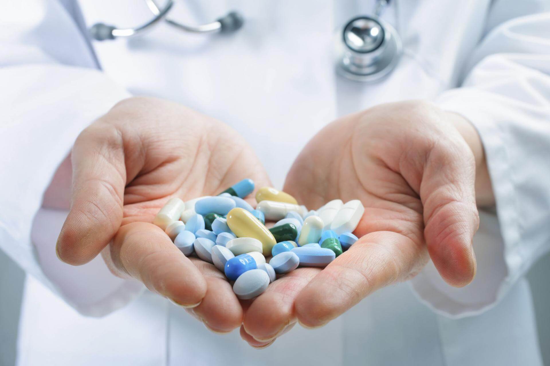 FORNECIMENTO DE MEDICAMENTOS DE ALTO CUSTO PELO PLANO DE SAÚDE